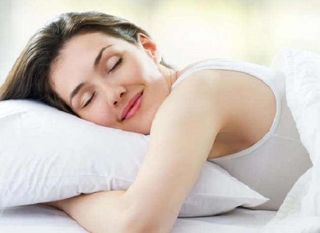 Cmo dormir mejor : as es el sencillo truco que revelaron cientficos holandeses