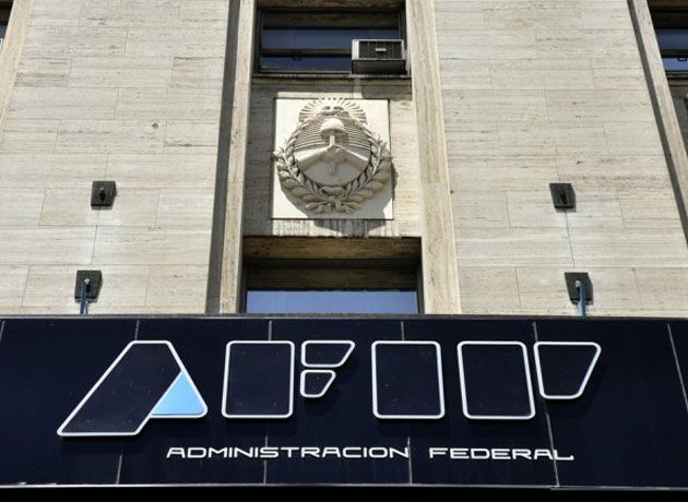 La AFIP recibirá más datos de fondos de argentinos en el exterior