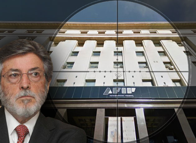 La AFIP de Abad intima a quienes solicitaron la devolucin del recargo del 35% en gastos del exterior y presentan inconsistencias